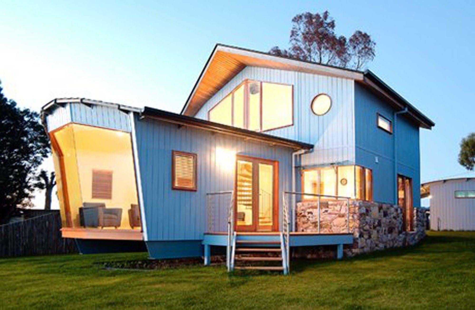 Wheelhouse Apartments Strahan Exteriör bild