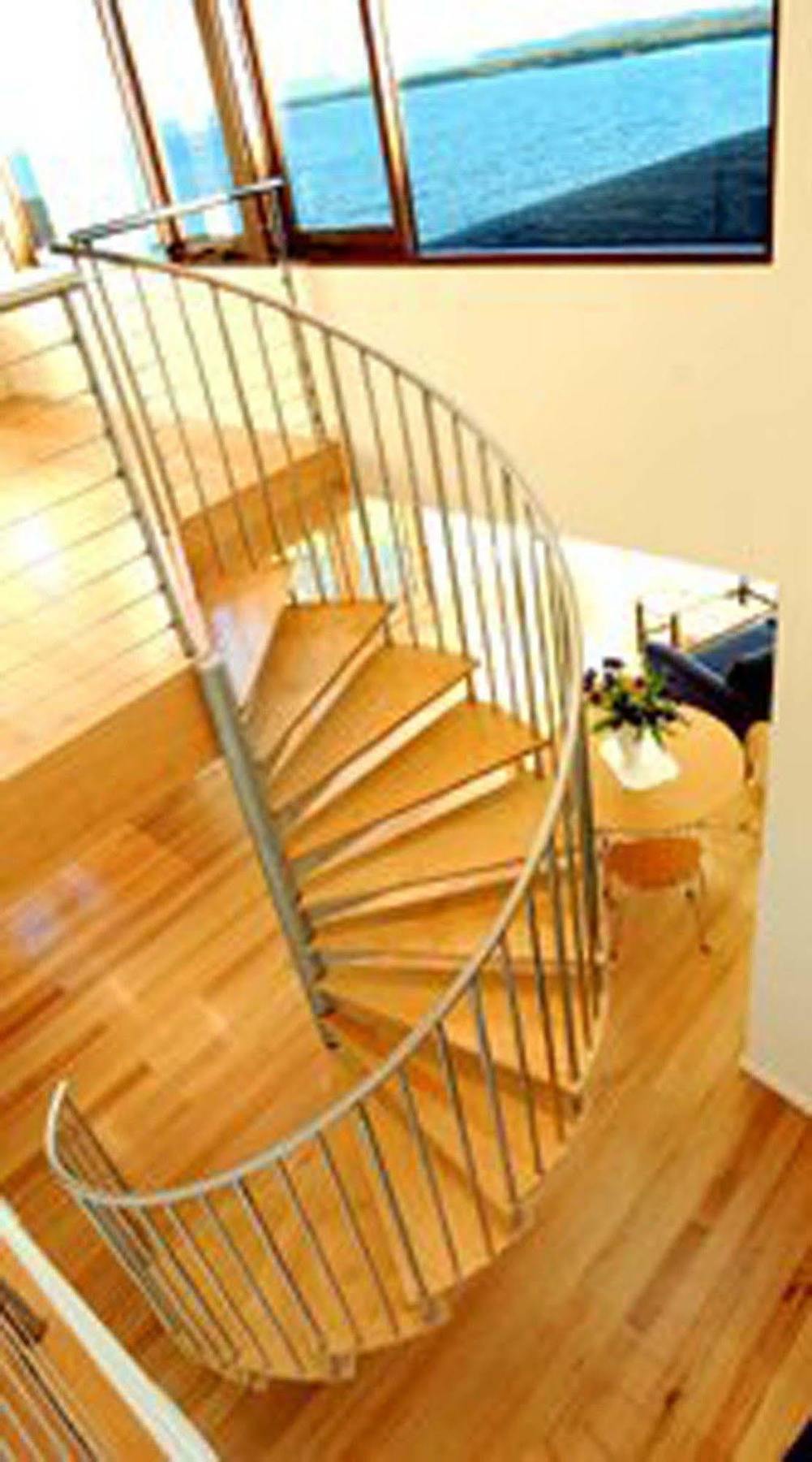 Wheelhouse Apartments Strahan Exteriör bild