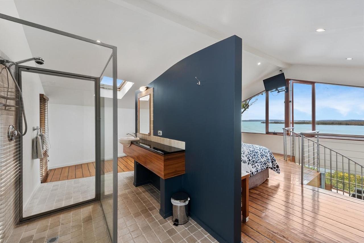 Wheelhouse Apartments Strahan Exteriör bild
